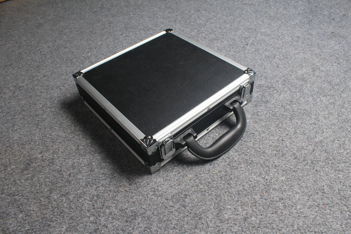 aluminum carrying billiard ball case for 2" english pool balls, holds 16 balls, black