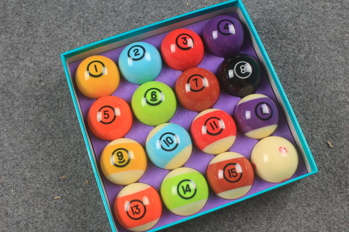 Professional Pool Balls/Billiard Balls Set WOODS CUES