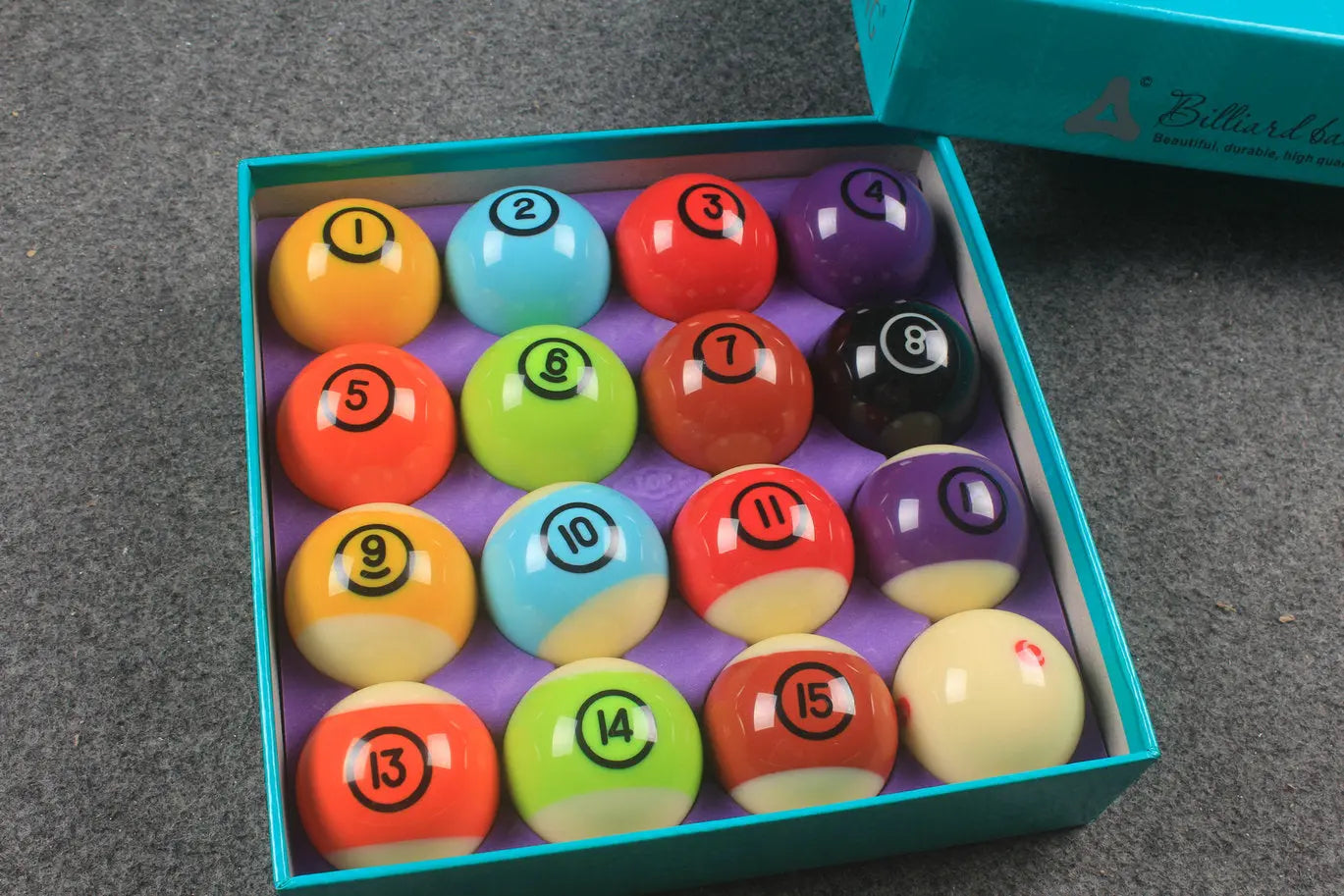 Professional Pool Balls/Billiard Balls Set WOODS CUES