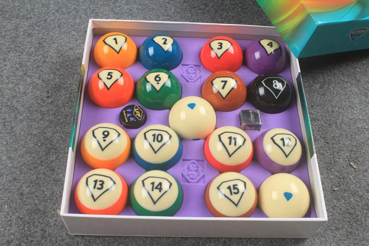 Professional Pool Balls/Billiard Balls Set WOODS CUES