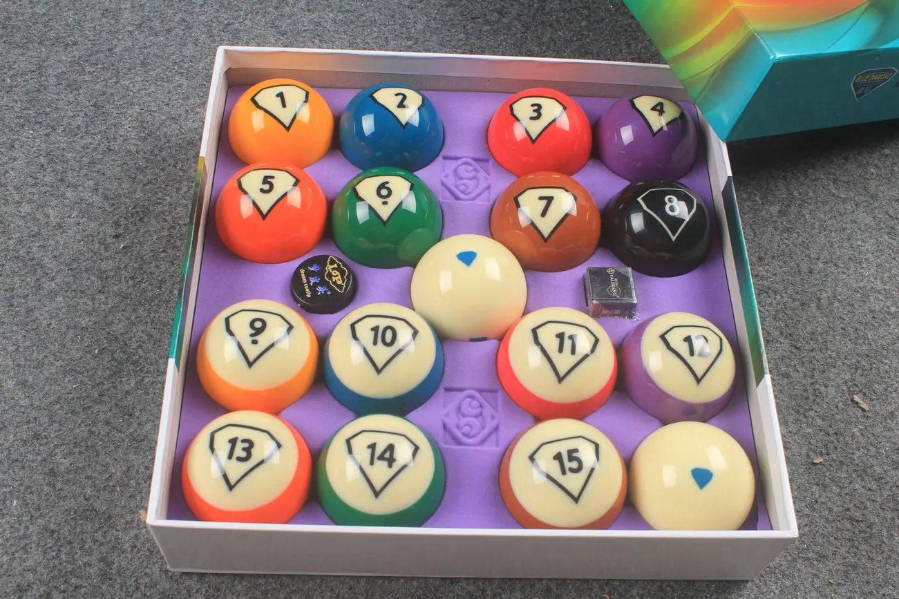 Professional Pool Balls/Billiard Balls Set WOODS CUES