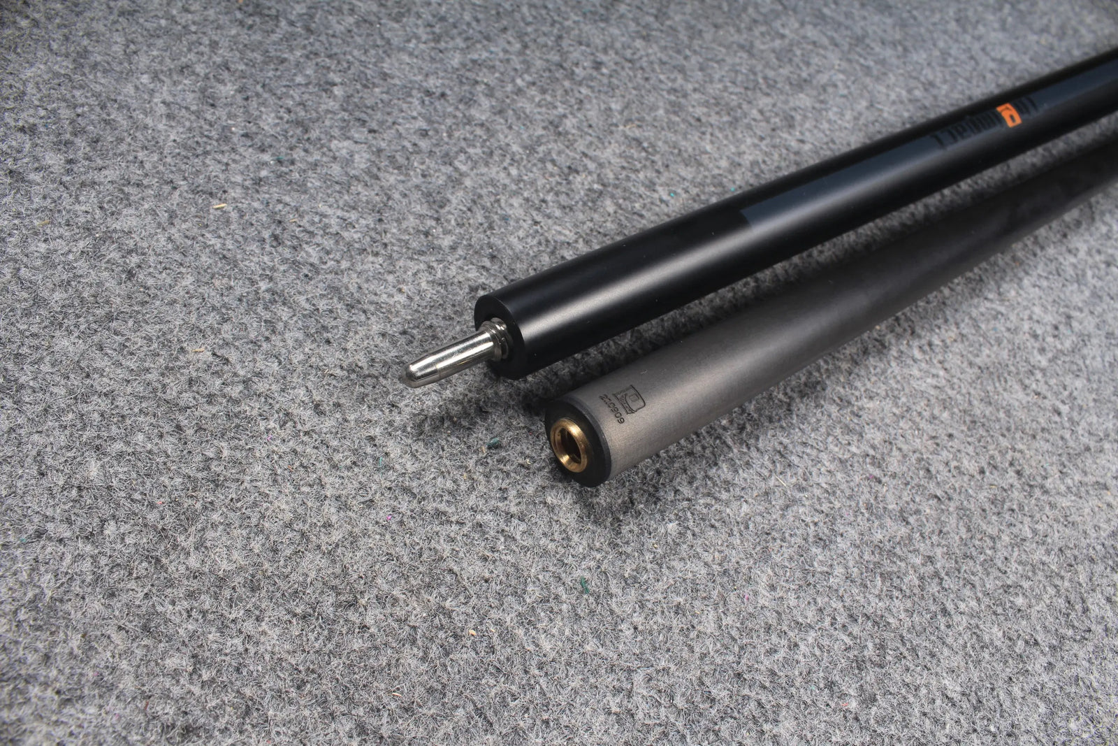 Carbon Shaft Billiards Cue Break Cue Stick 12.9MM rubber Wrap