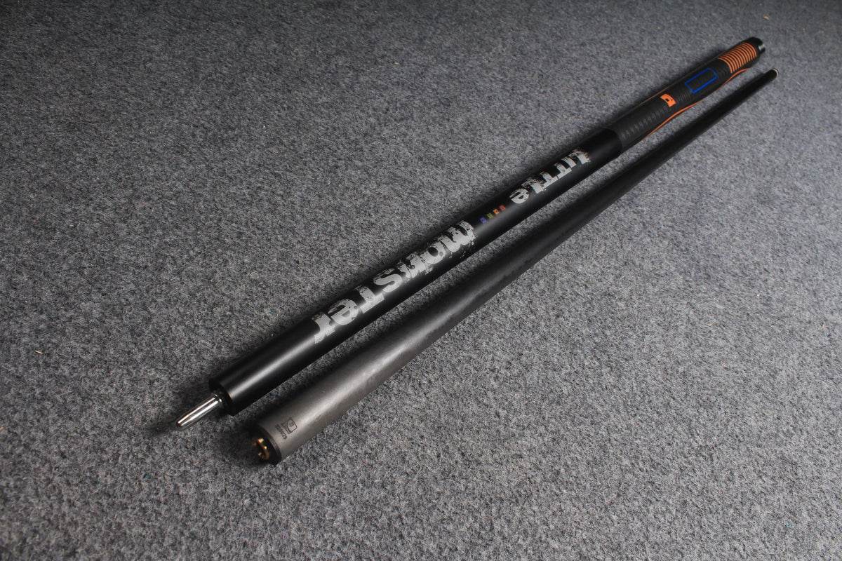 Carbon shaft billiards cue pool cue stick