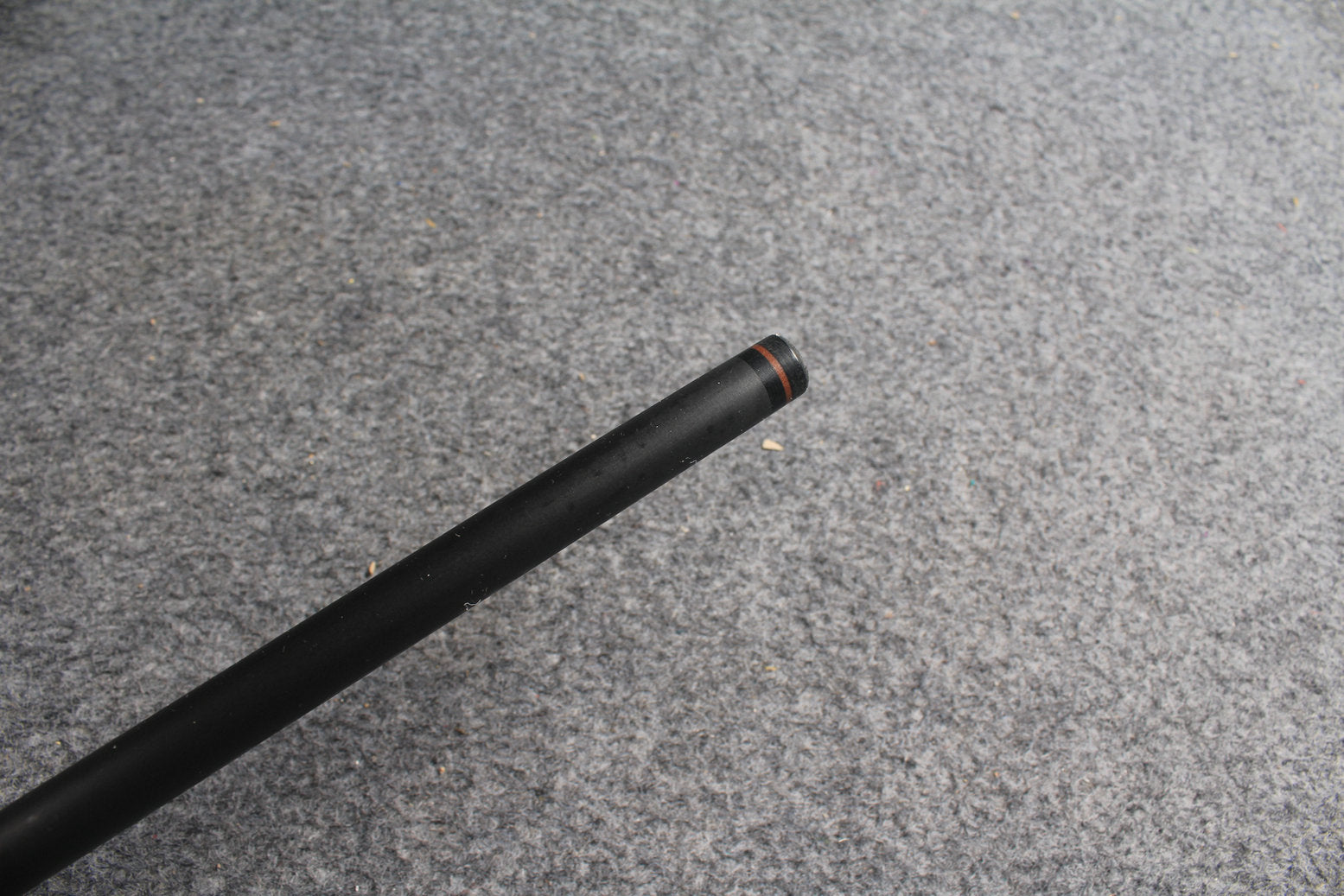 Carbon shaft billiards cue pool cue stick