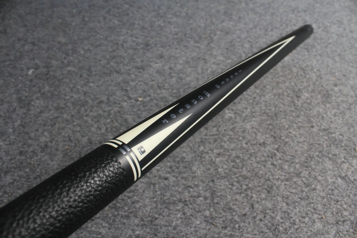 Carbon shaft billiards cue pool cue stick little monster