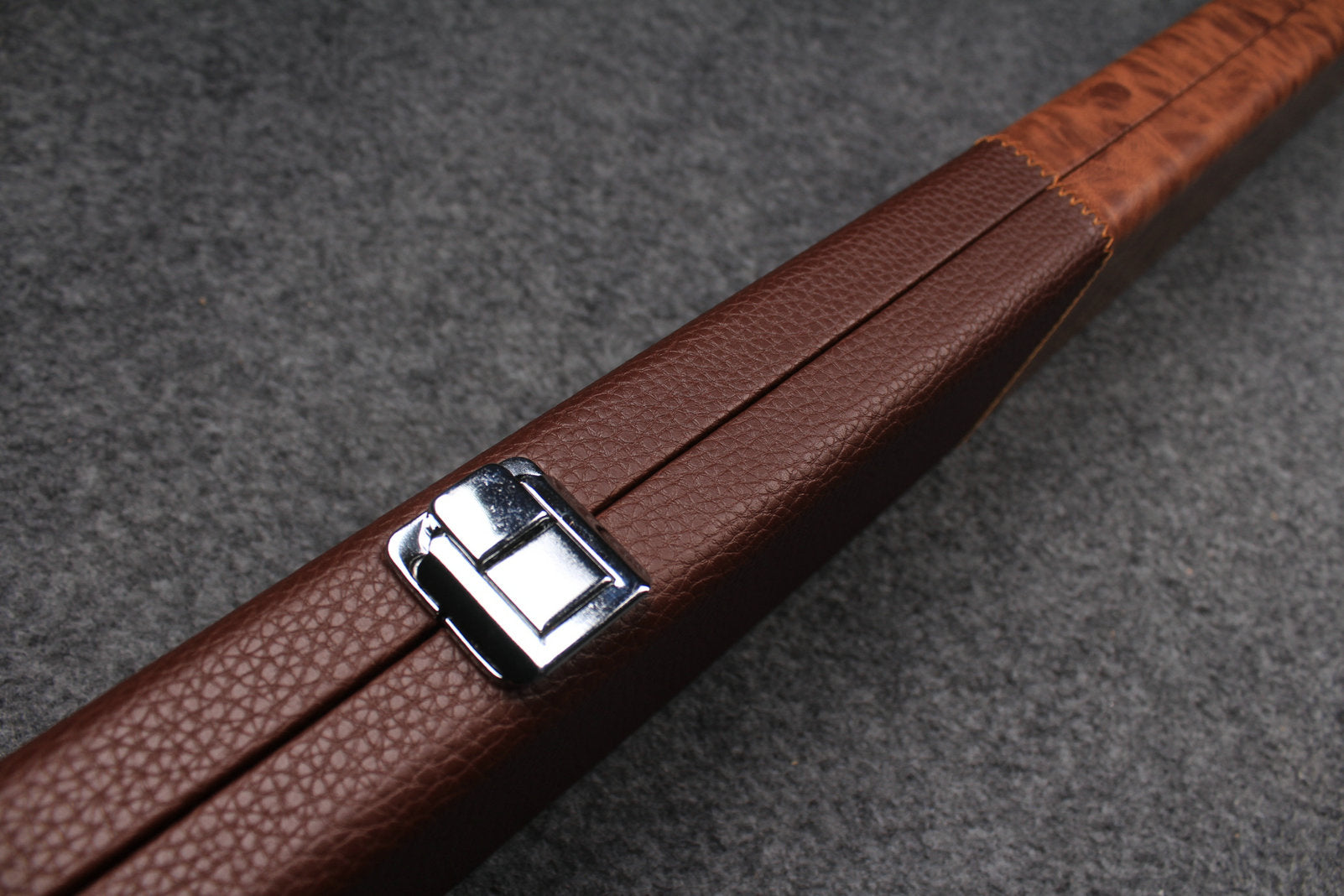 3/4 snooker cue case with 3 slots