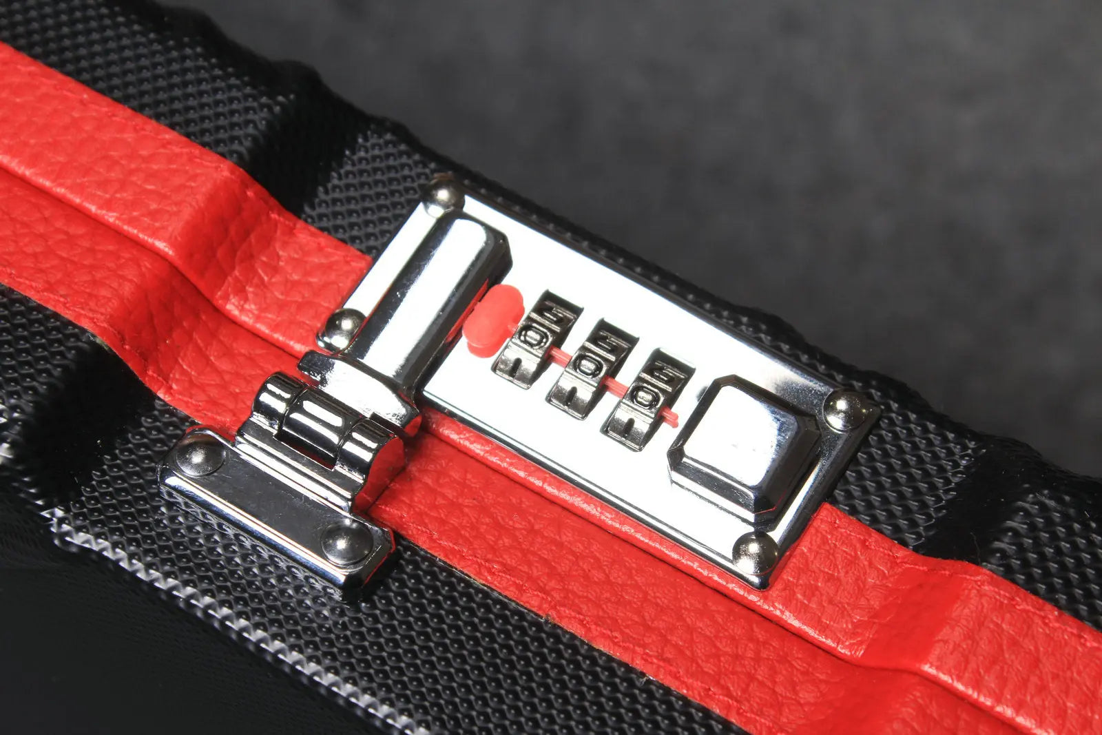 Woods 3/4 snooker / pool code cue case