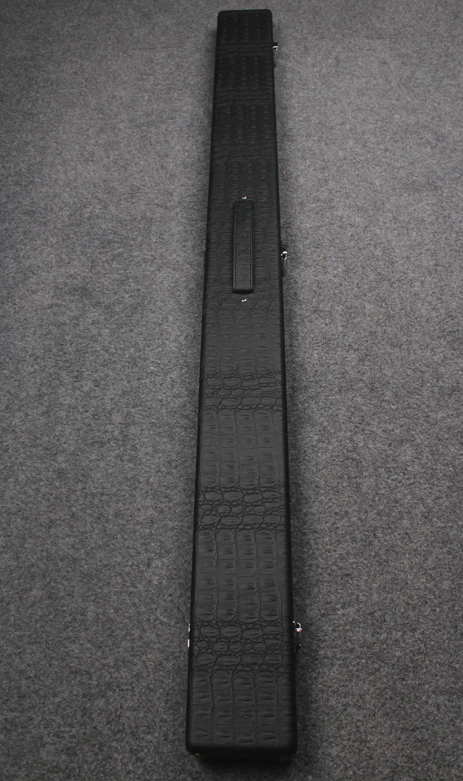3/4 snooker cue case with 3 slots
