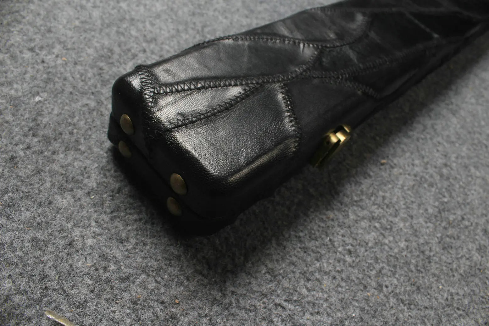 1 piece genuine leather irregular patchwork snooker cue case with 2 slots