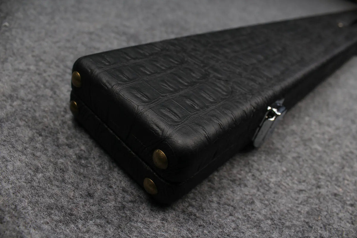 3/4 snooker cue case with 3 slots