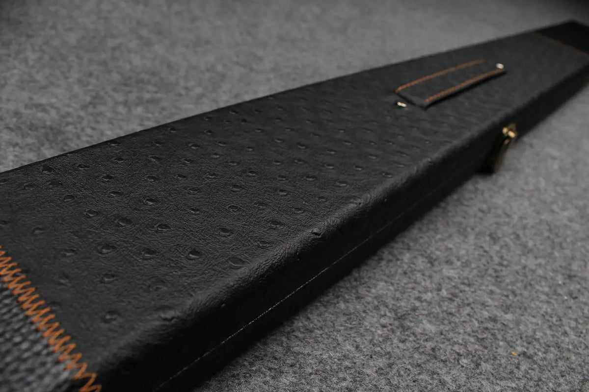 3/4 snooker cue case with 3 slots