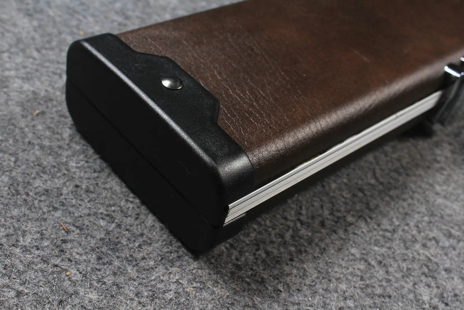 1 piece snooker cue aluminium case with 3 slots