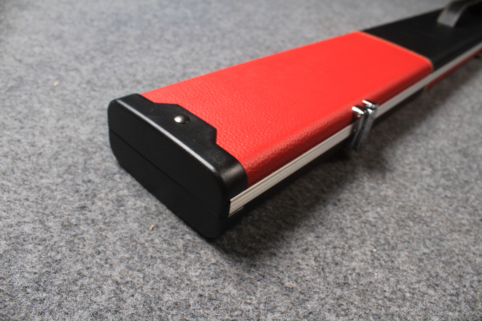 3/4 snooker cue aluminium case with 3 slots