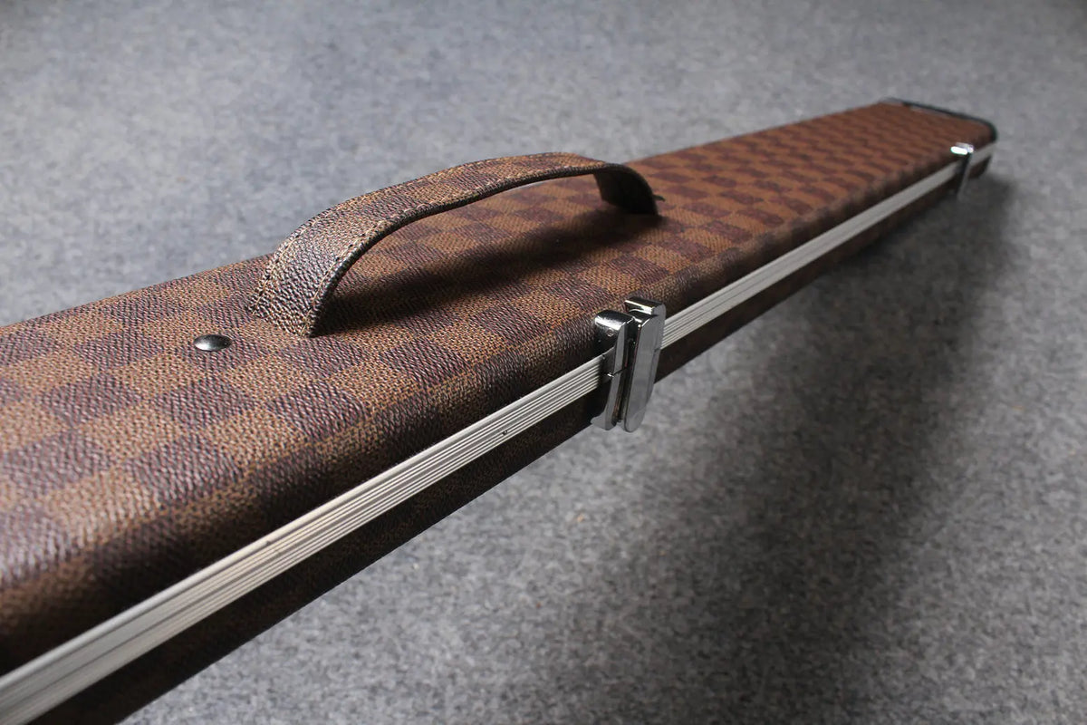 3/4 snooker cue aluminium case with 3 slots WOODS CUES