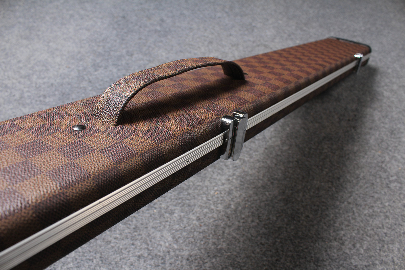 3/4 snooker cue aluminium case with 3 slots