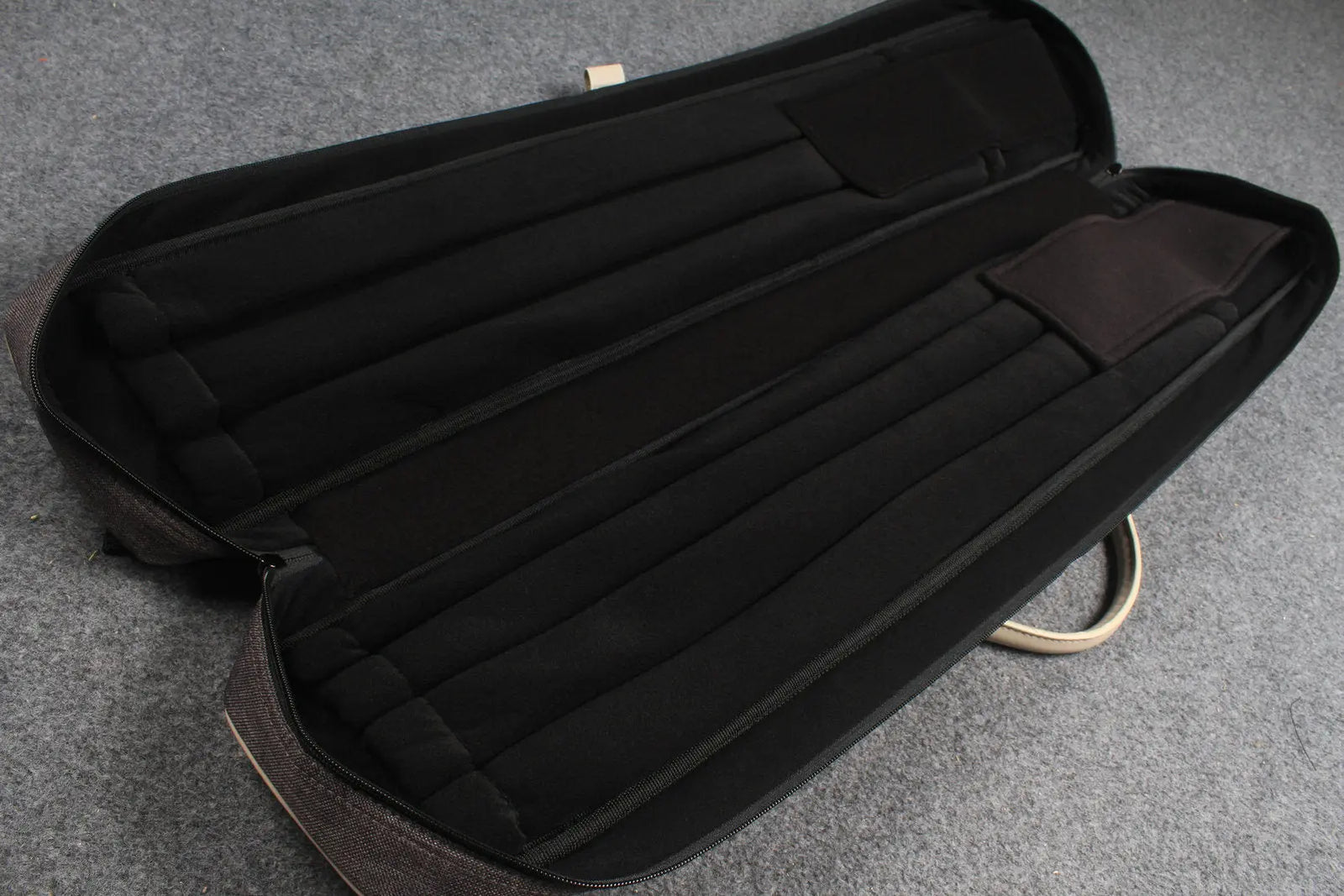 1/2 pool cue case/bag 3bx4s