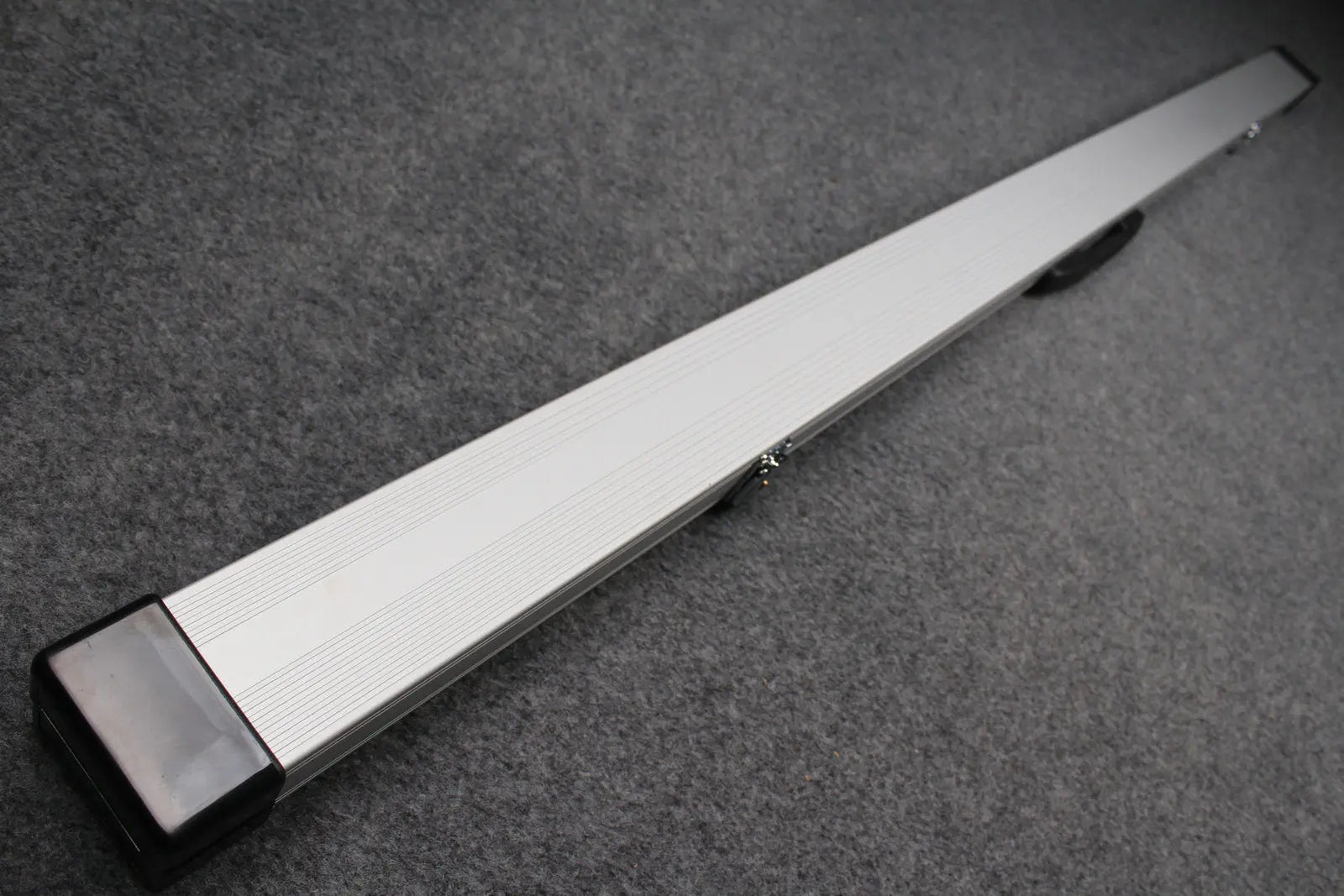 one piece aluminium lockable cue case 158 cm