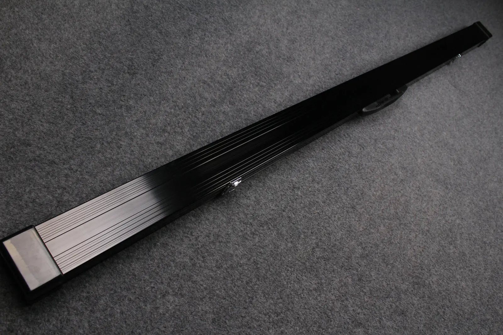 one piece aluminium lockable cue case 158 cm