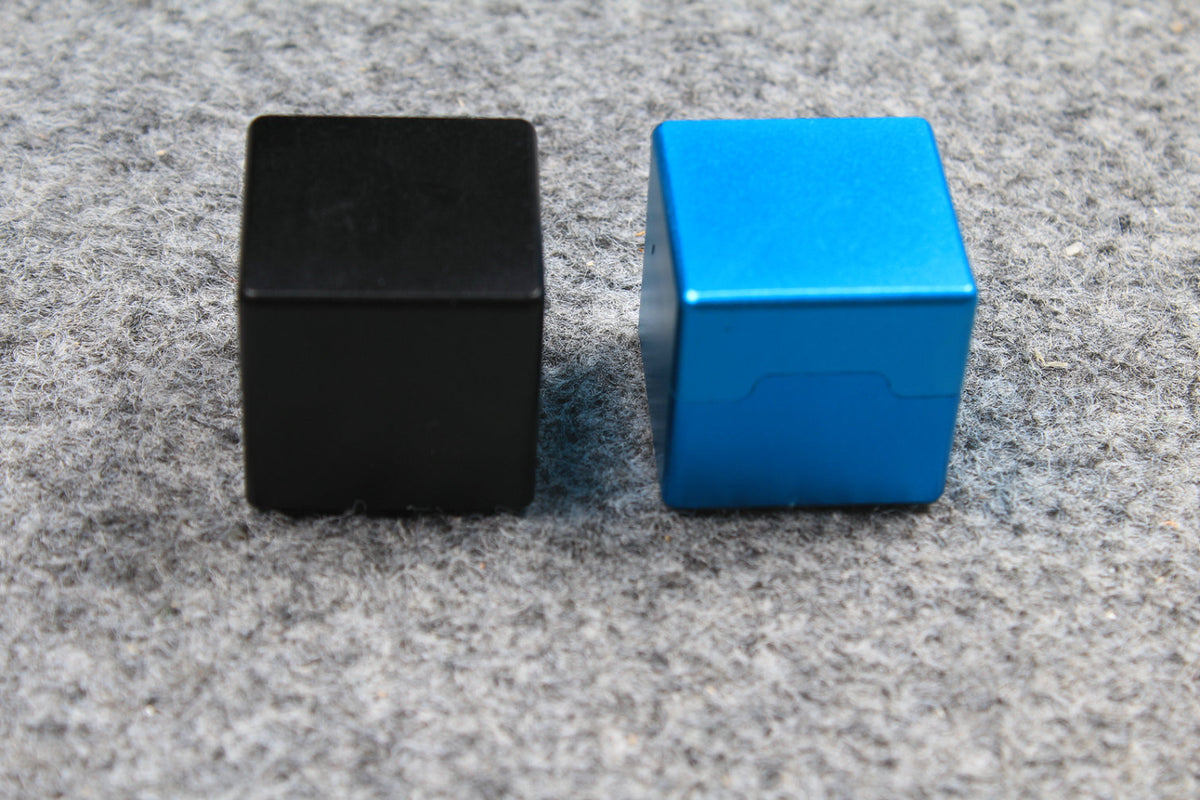 hq aluminium alloy magnetic snooker/pool cue chalk holder