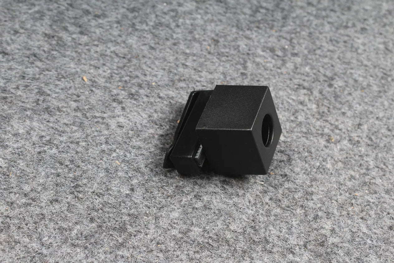 magnetic snooker / pool cue chalk holder with belt clip WOODS CUES