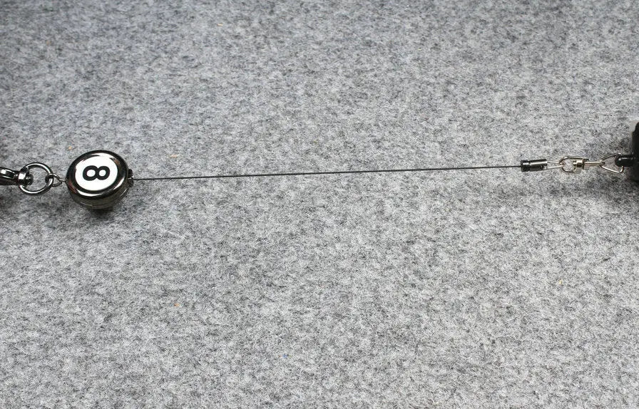 8 ball retractable chalk holder with belt clip