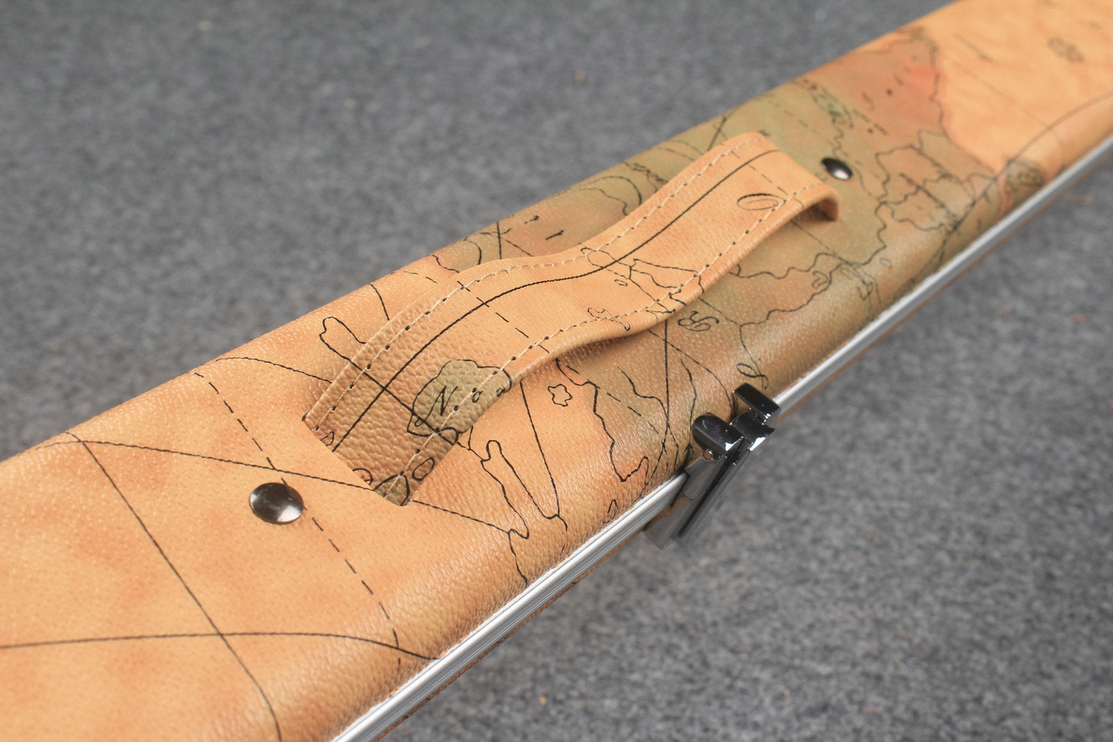deluxe one piece aluminium map design case