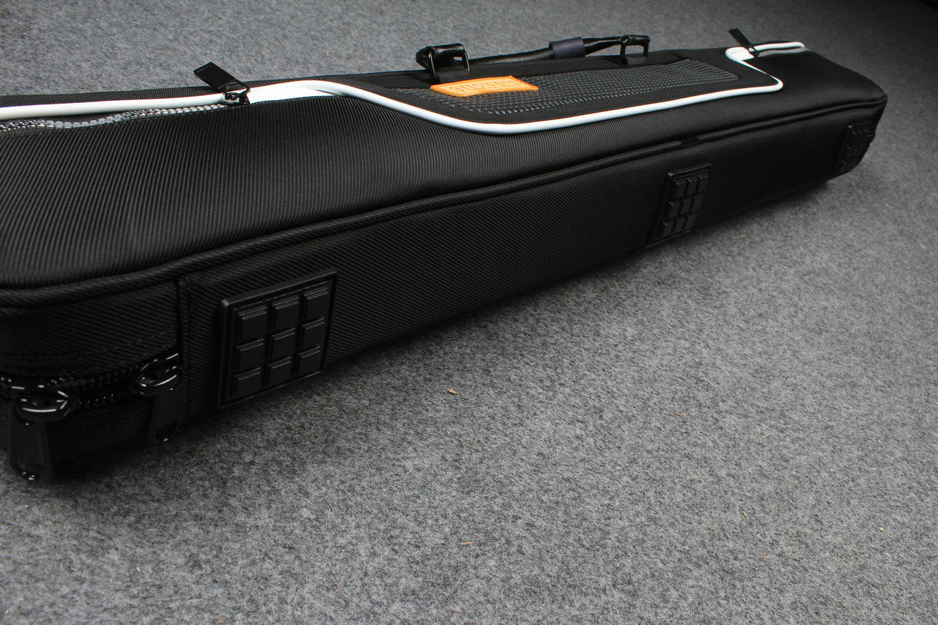 1/2 pool cue case/bag 2bx5s
