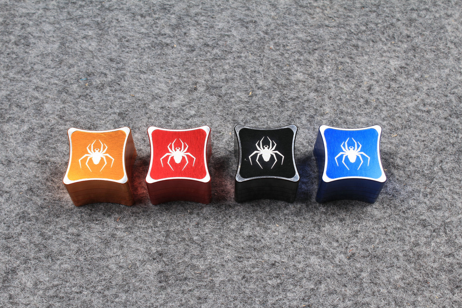 HQ Aluminium Alloy Magnetic Snooker/Pool Cue Chalk Holder , Layerable