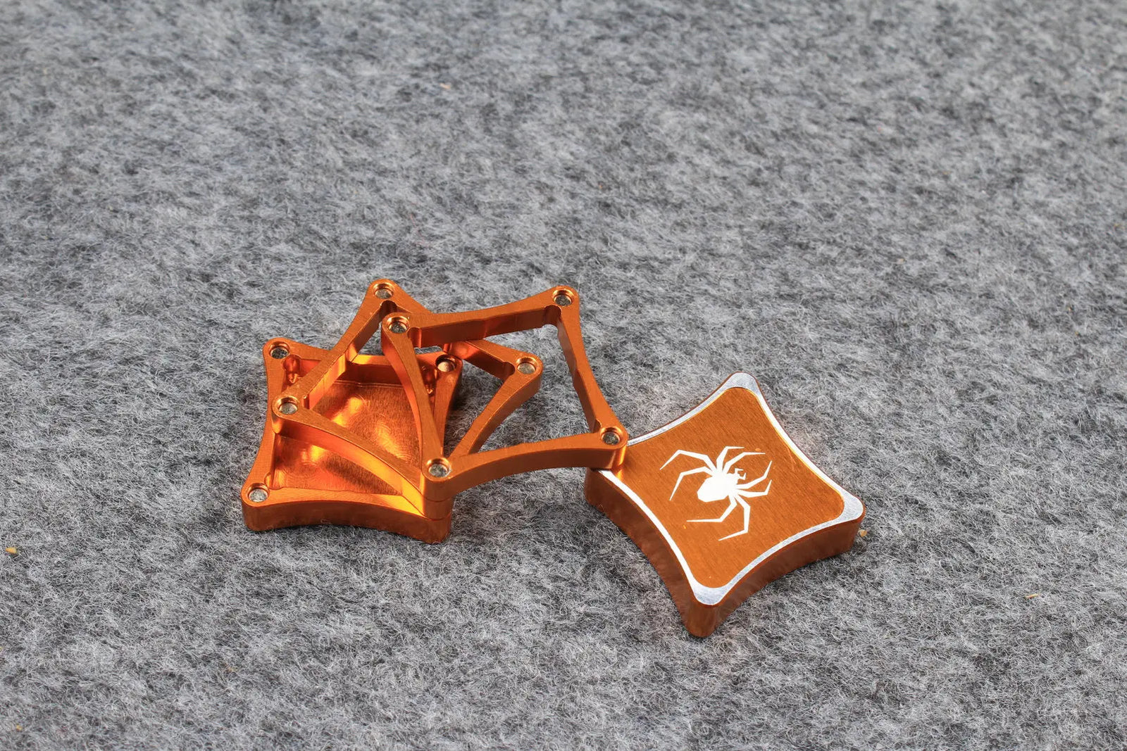 HQ Aluminium Alloy Magnetic Snooker/Pool Cue Chalk Holder , Layerable WOODS CUES