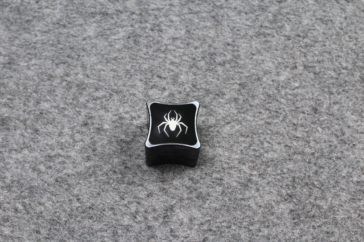 HQ Aluminium Alloy Magnetic Snooker/Pool Cue Chalk Holder , Layerable WOODS CUES