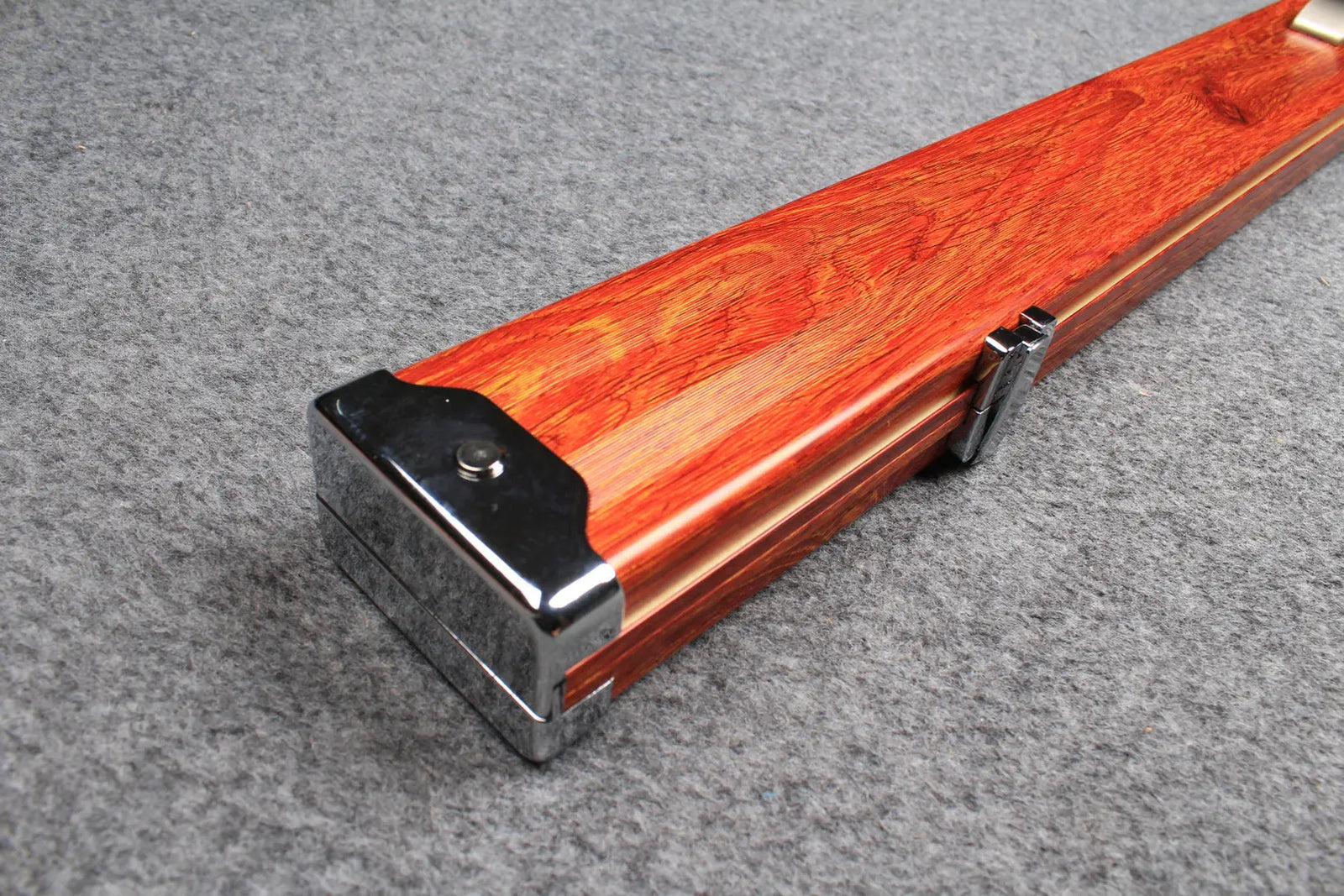 deluxe 3/4 aluminium cue case with 2 slots