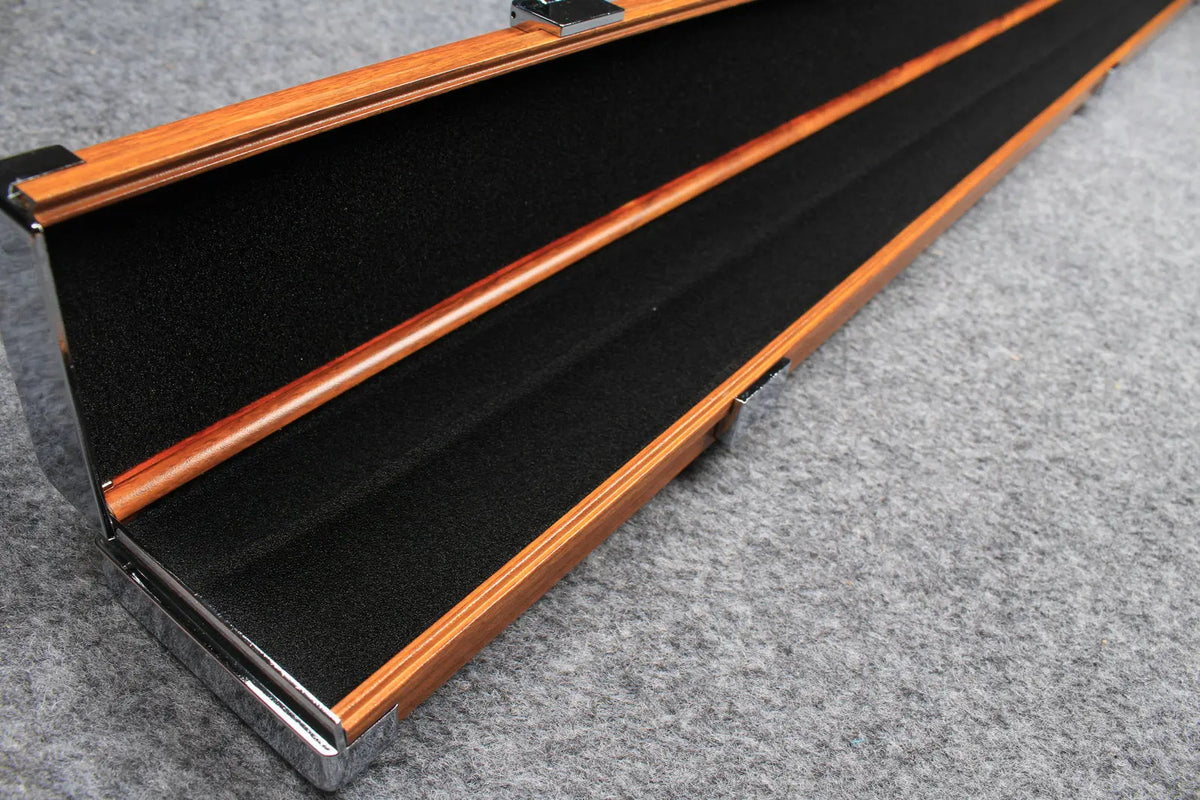 deluxe 3/4 aluminium cue case with 2 slots