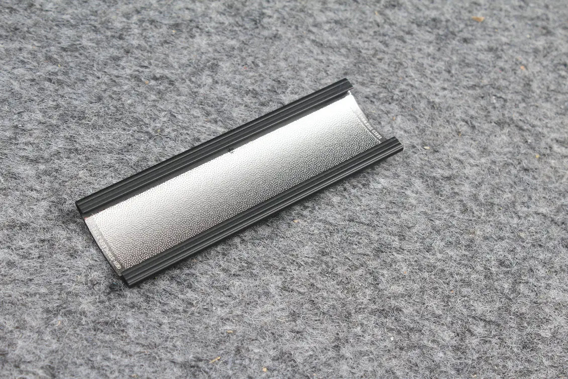 plastic snooker or pool cue tip sharper/tip burnisher